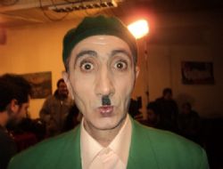 Ele Avuca Sığmaz İzmit'te